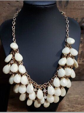 Fashion Jewelry Necklace - Simple Addiction - Gold, White & Sparkly - 20 Inches
